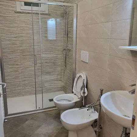 P R A T O E O N D E Casa de hóspedes 3*