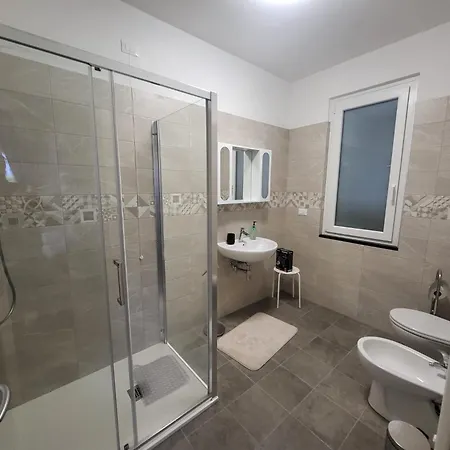 P R A T O E O N D E Casa de hóspedes 3*