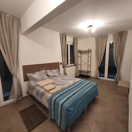 بيت ضيافة P R A T O E O N D E