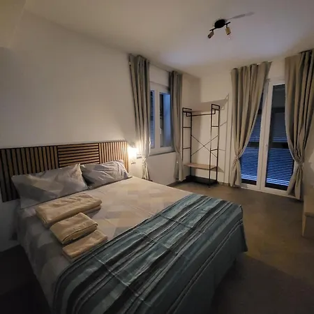Guest house P R A T O E O N D E Cogoleto