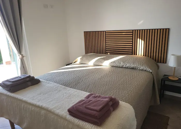 P R A T O E O N D E Vendégház